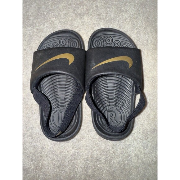 Nike Kawa Boys Size 8C Black Slides With Strap Gold - Picture 1 of 5